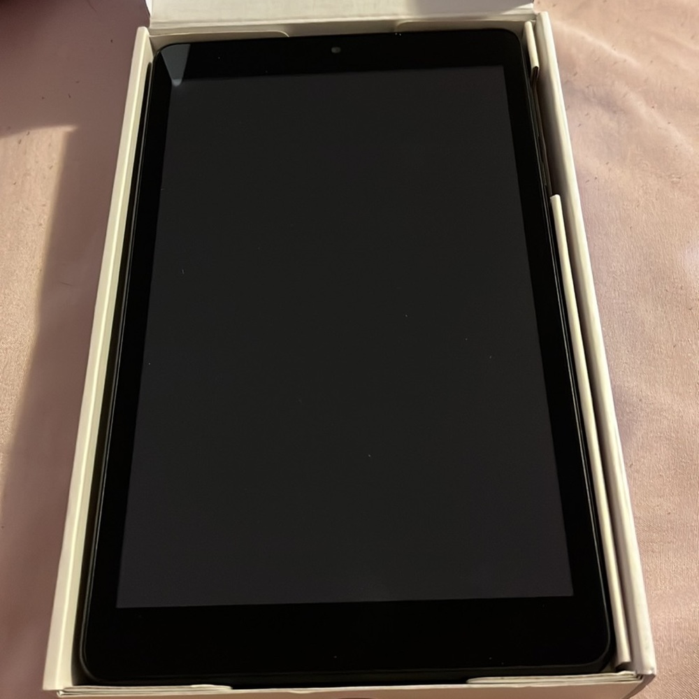 Tablet - Picture 2 of 3
